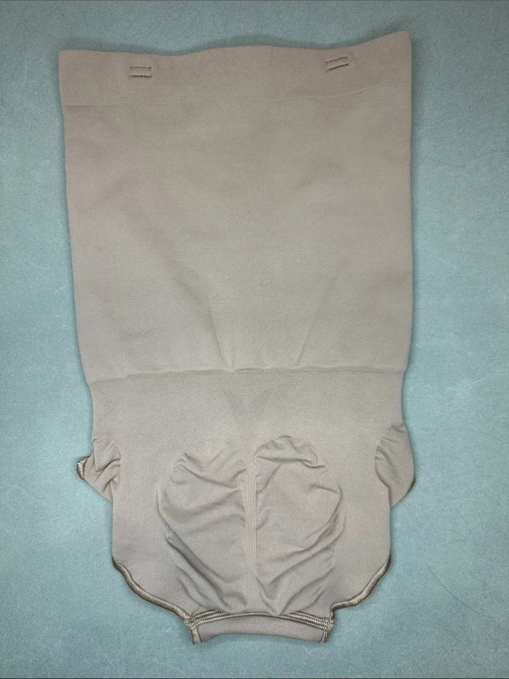 SKIMS 0917014 discreet